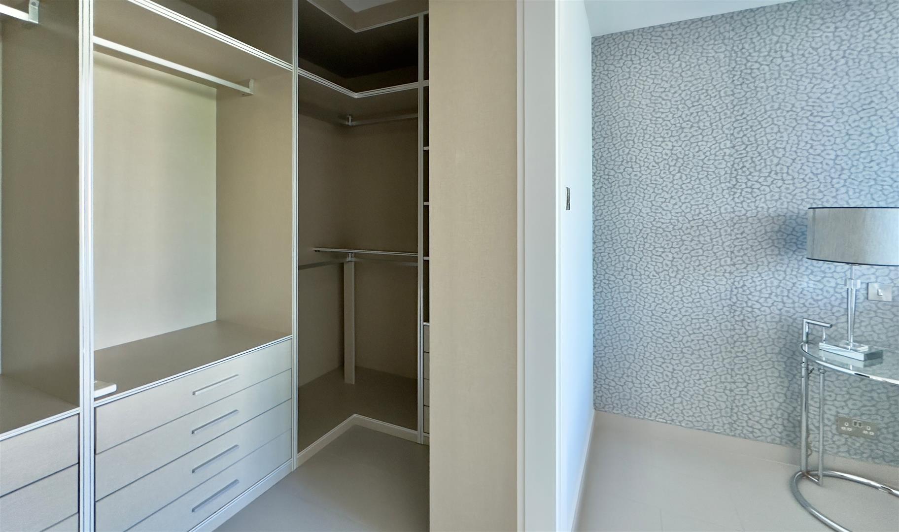 Image of Apartment - 3 Bedrooms - 2 Bathrooms for Rental in South District-Gibraltar, Image 16
